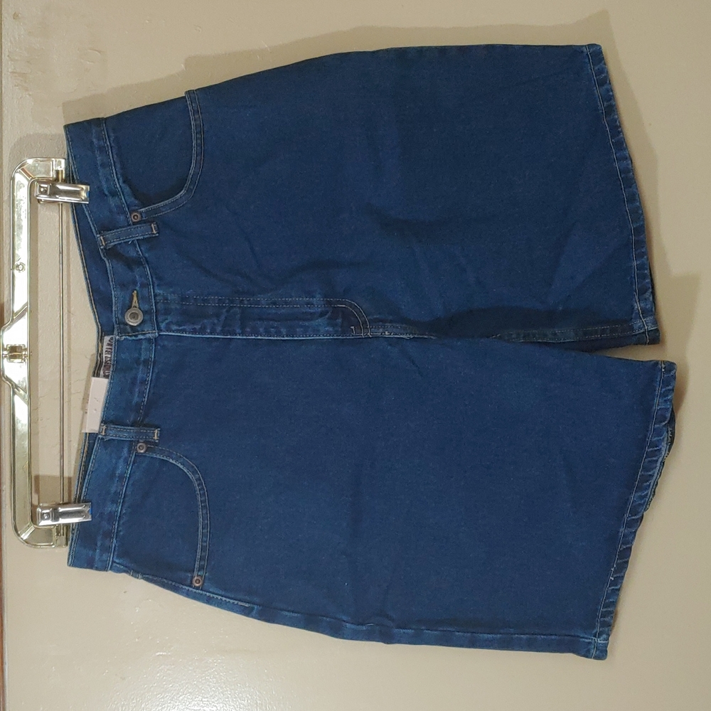 Northcrest 🆕 Jean Co. Basic Denim Shorts L